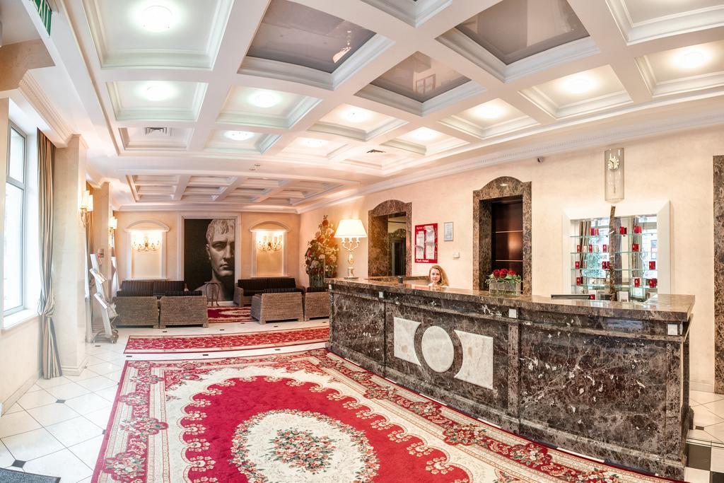 Park Hotel ドニプロペトロウシク エクステリア 写真
